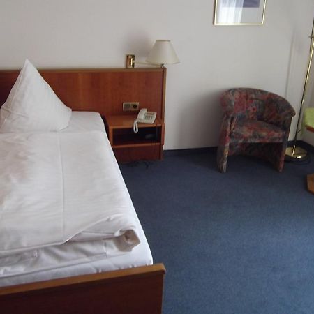 Crimmitschau Atrium Hotel מראה חיצוני תמונה